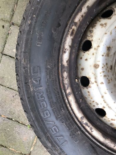 Berlingo wheel and new tyre