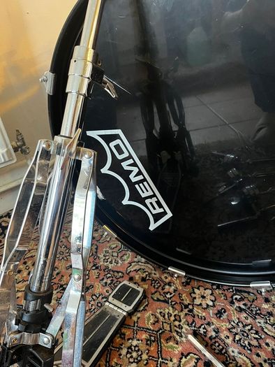 Remo drum kit - assorted shells/hardware