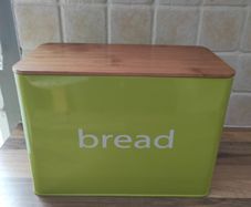 Bread bin