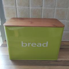 Bread bin