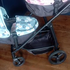 Ivy & Lily city to park Twin Dolls Pram
