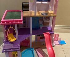 Barbie DreamHouse Dollhouse