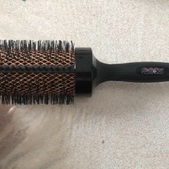 hair styling brush