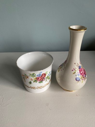 China pot and a bud vase
