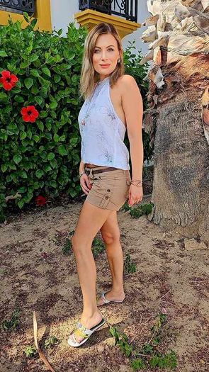 Safari shorts brown size 8
