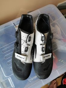 cycling shoes