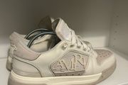 Amiri trainers