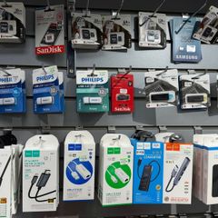 Computer/phone Accessories