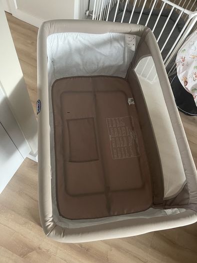 Chicco bedside baby crib - almost like new