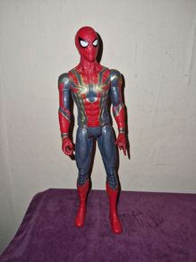 2017 Hasbro Spider-man figure