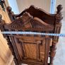 A charming pair of late Victorian carved oak Hall chairs richly modelled,  Cirka 1890's. Image 6