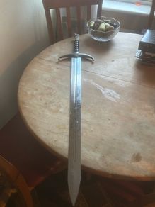 Long claw replica