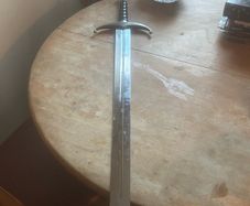 Long claw replica