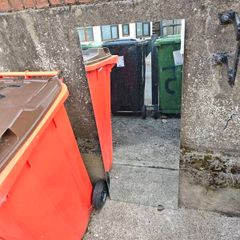 Free Mirror