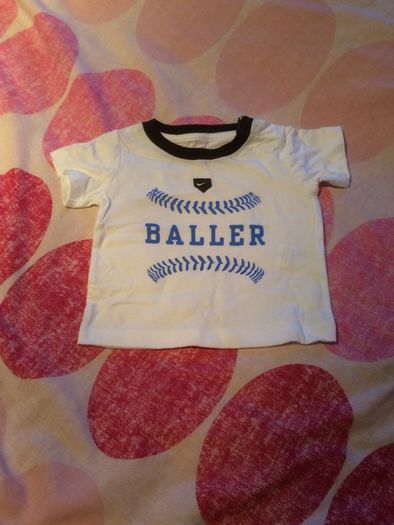 Nike top