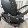 Cybex Cloud Q car seat & base Image 3