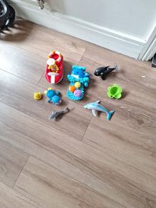 bath toys