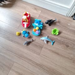 bath toys