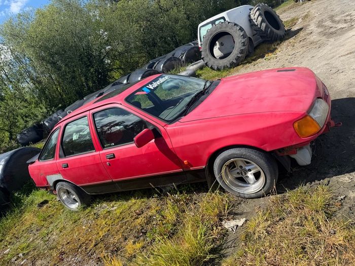 ford sierra gt hatch