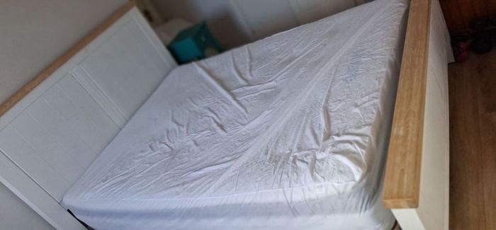 Beautiful Solid Cream/White 5Ft Wooden King Size Bed Frame - Can Deliver