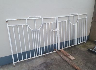 gate
