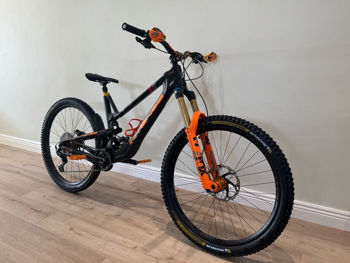 Intense Tracer (Mtb , full suspension, mountain bike )