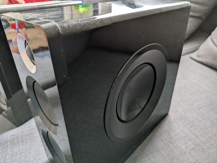 LG speakers