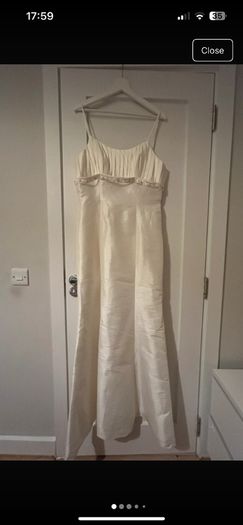 wedding dress
