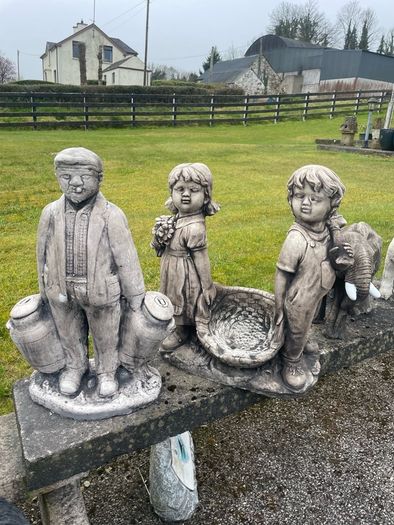 garden ornaments