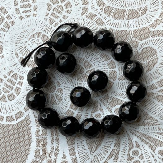 Beads stunning faceted black agate 14 mm