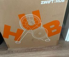Zwift Hub Indoor Cycling Bundle