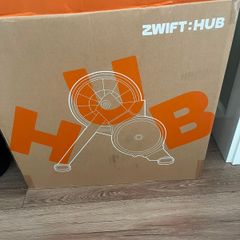 Zwift Hub Indoor Cycling Bundle