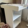 Smagora changing table/book shelf Image 3