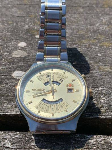 Orient multi-year calendar automatic