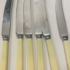 set of 6 vintage Templemichael Mills Cork stainless steel table knives.