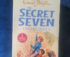 Enid Blyton The Secret Seven Collection 1