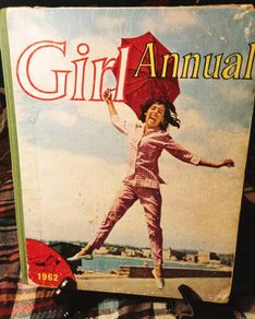 1962.  Girl Annual .