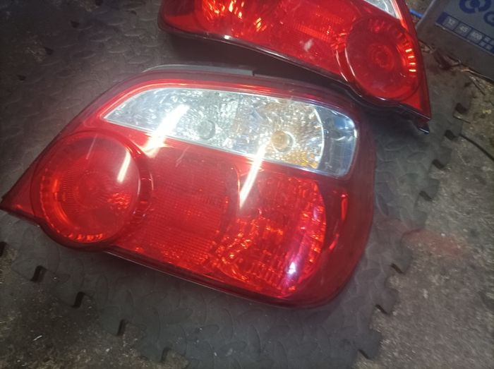 Subaru blobeye taillights