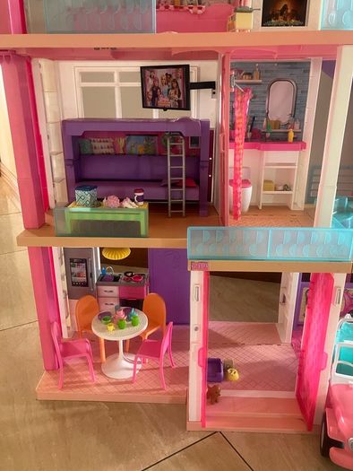Barbie Dream House