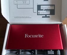 Focusrite Scarlett 2i2