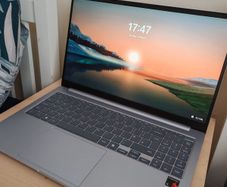Samsung galaxy book 4 edge
