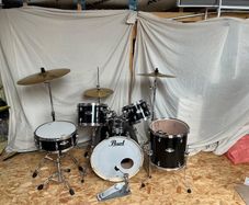 Drums