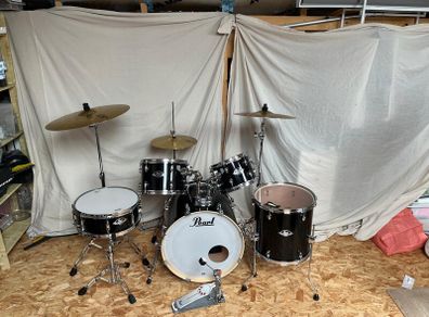 Drums