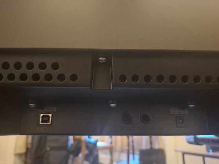 Keyboard Yamaha P45 with bundle