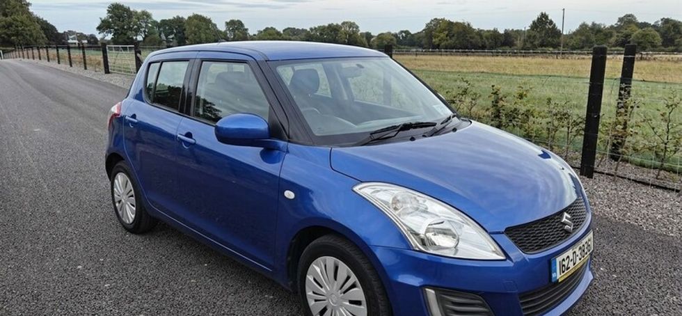 2016 Suzuki Swift Automatic (Tax 08/26 NCT 08/27)