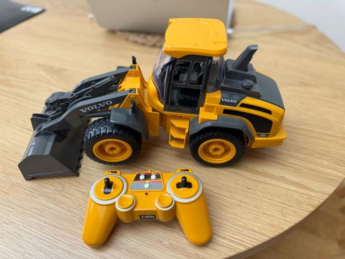 Volvo L50 Wheeled Loader - Scale 1/16