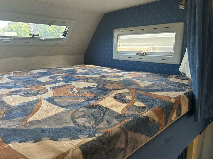 Camper
