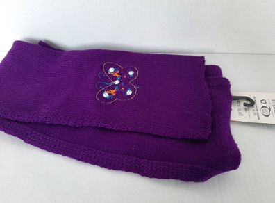 new child's scarf tag attached