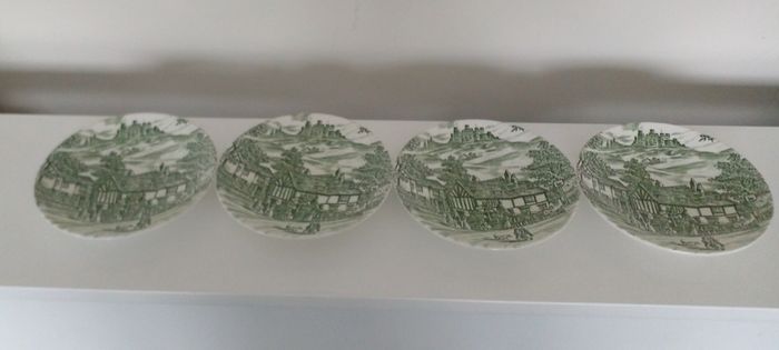 4 x Vintage Broadhurst Tea Plates