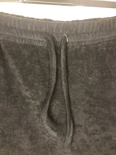 Boohoo black towely feel skirt (size 22)